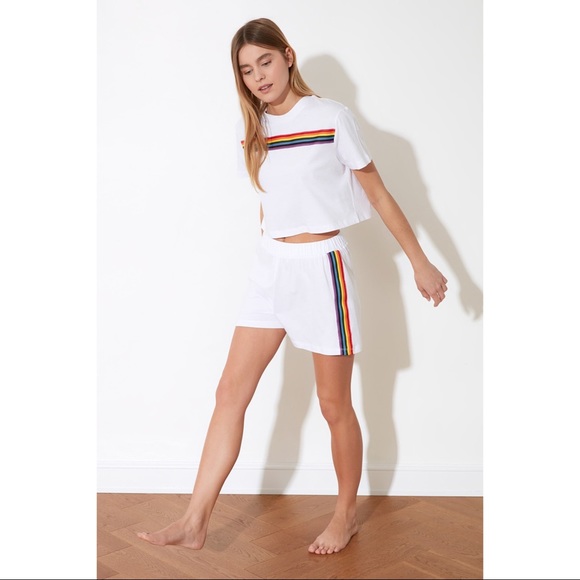 White Rainbow Print Cotton T Shirt Short Pj Set - Picture 1 of 5